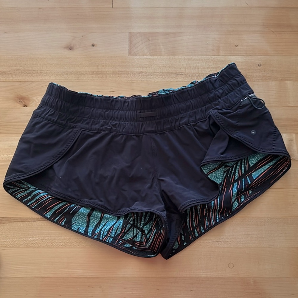 Lululemon reversible swim short (4 or 6, see pics for measurements), aloha print